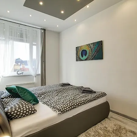 Tamara * Budapest