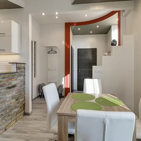 Tamara Apartment *