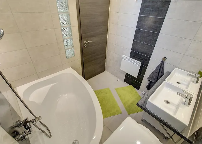 Apartament Tamara *